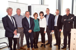 Gruppenfoto_DemenzVortrag_VLKH_Foto_Mathis.jpg