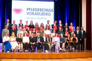 Pflegeschule Vorarlberg_Lernort Feldkirch_Diplomfeier 3.JPG