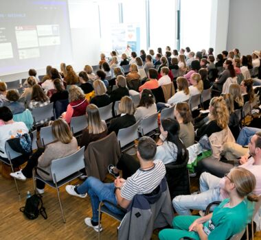 Großes Interesse_Pädiatrischer Pflegetag am LKH Feldkirch; ©Mathis Fotografie